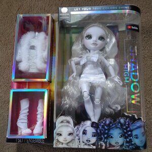 NEW/SEALED--SHADOW HIGH--NATASHA ZIMA-LET YOUR TRUE COLORS SHINE-1 SET ENSEMBLE